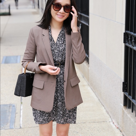 Aritzia Jackets & Blazers - Aritzia Wilfred Echelle Jacket Blazer in earl grey